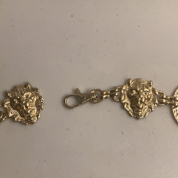 Tiger medallions gold tone metal quality belt